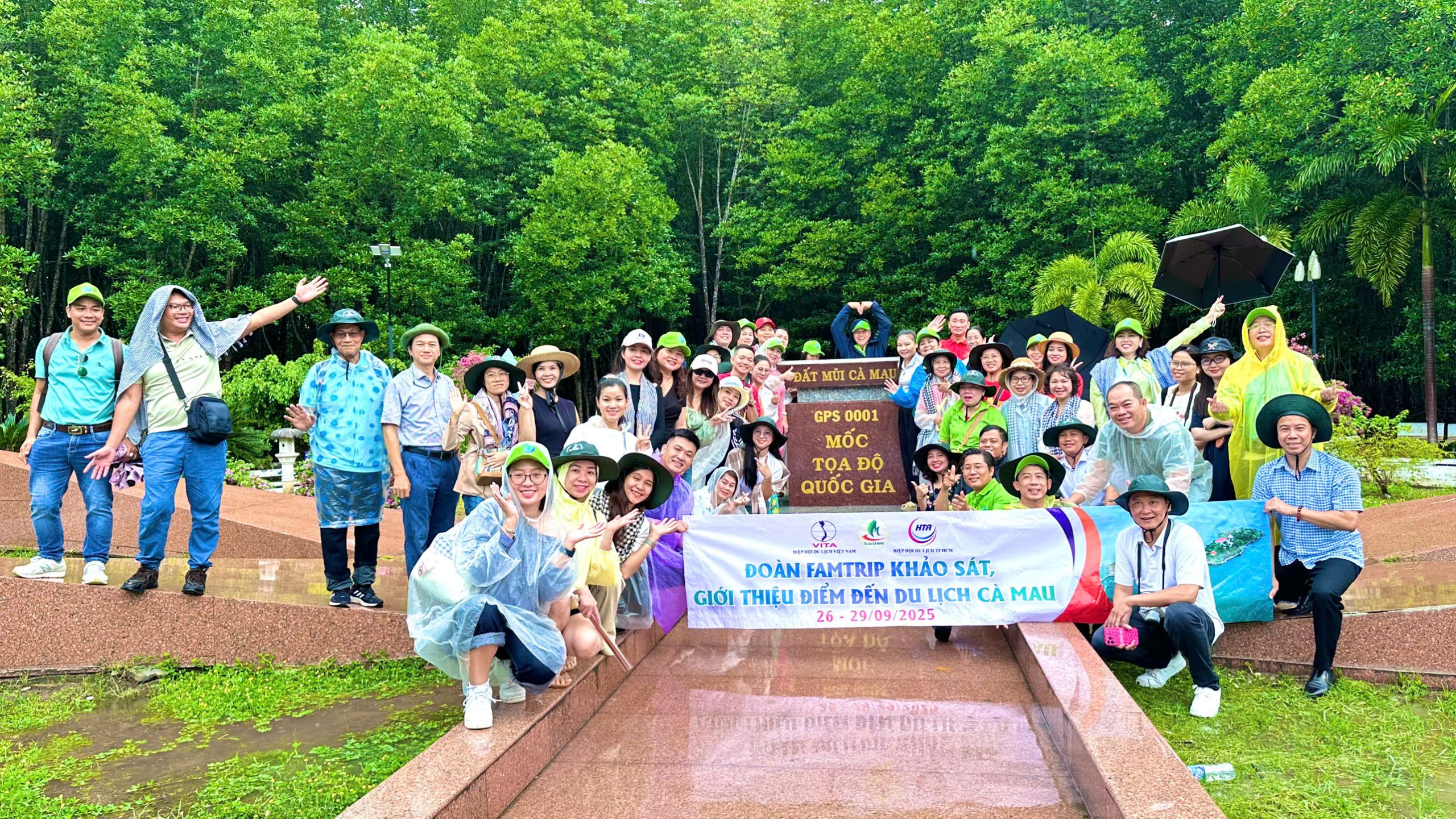 Đoàn Famtrip tham quan tại Khu du lịch Mũi Cà Mau